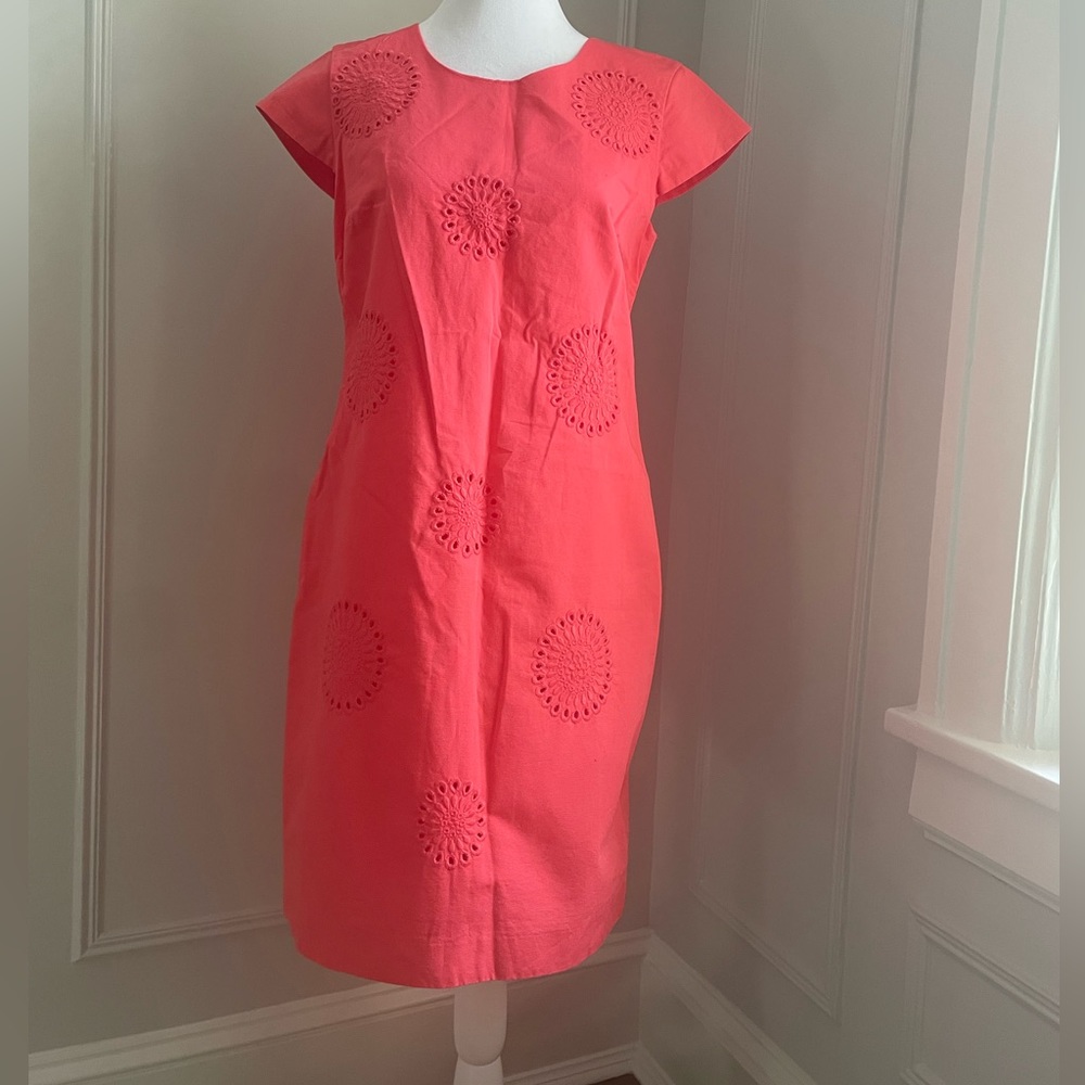 Boden Dress Size 6, Pink with flower details.